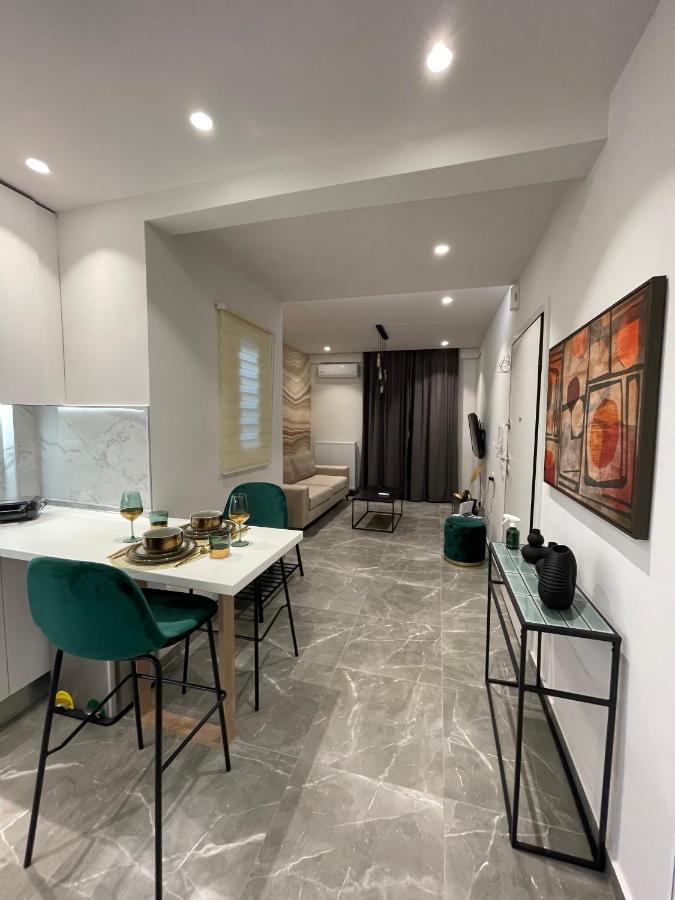 Thesspacious Apartment Thessaloníki Eksteriør billede